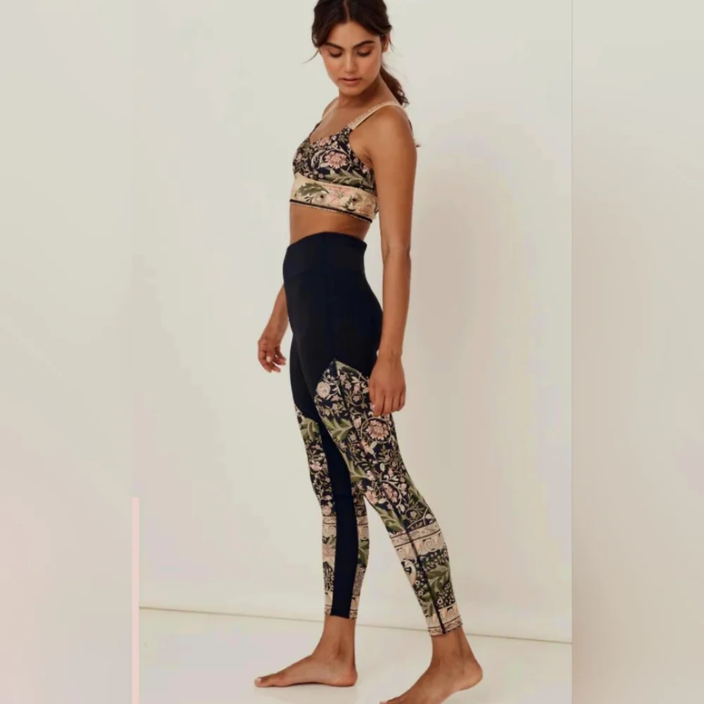 ✨ Spell & The Gypsy Collective Oasis 7/8 Leggings & Crop Top Set  NWT✨